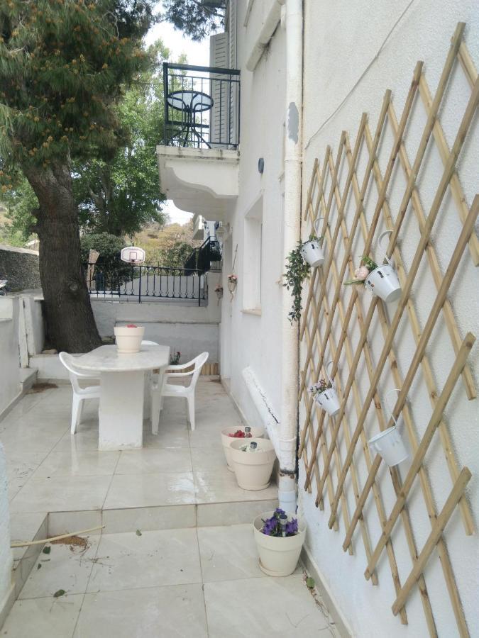 Iokasti Studios 5 Andros Town Exterior photo